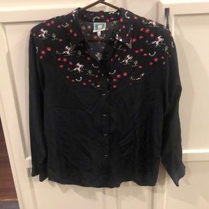 Black 100% Rayon Western Shirt- beautifully made- bought in Texas , never worn